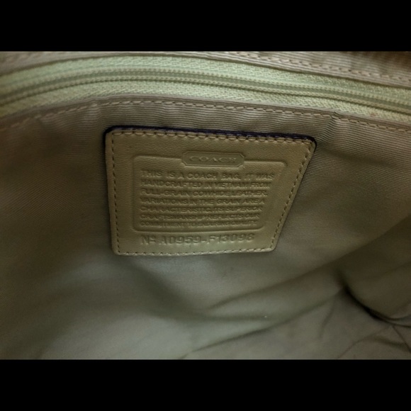 Large lime green Coach purse - Picture 3 of 8